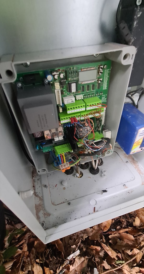 automatic-gate-repairs-somerset-(4) Automatic Gate Repairs Somerset