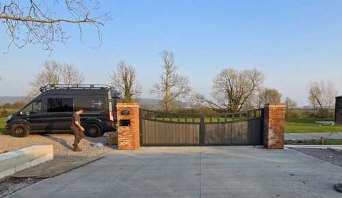bramble-and_co-gates Bramble and Co Gates